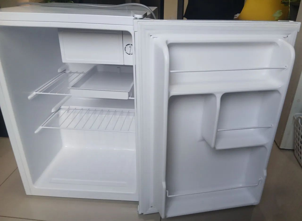 Frigobar Philco 68L - Foto 5