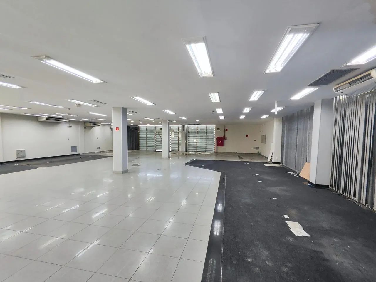 Comercial para vender e alugar em rua pública, PITUBA, Salvador, BA - Foto 2