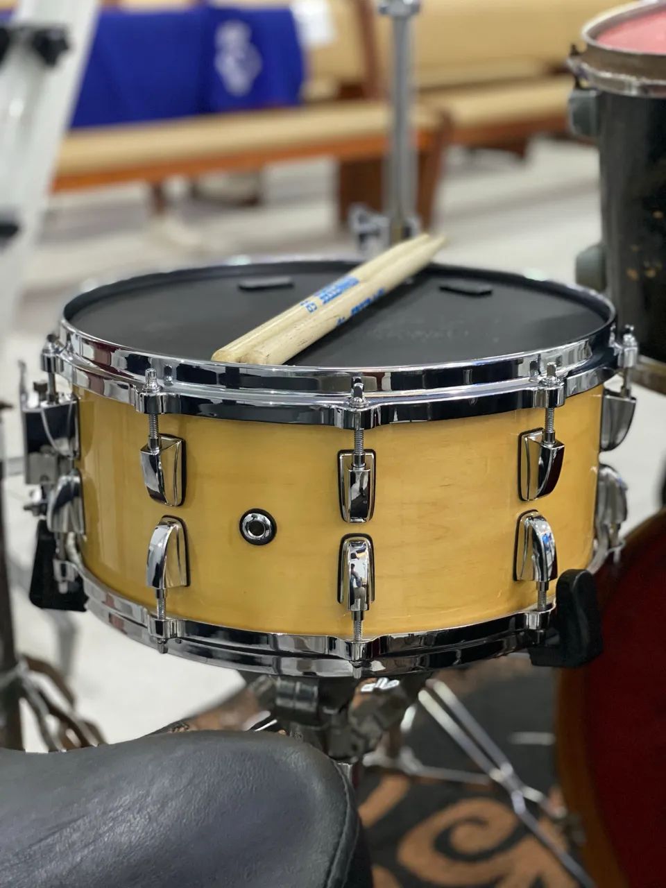 CAIXA DE BATERIA D'ONE 14x6,5 - Foto 2