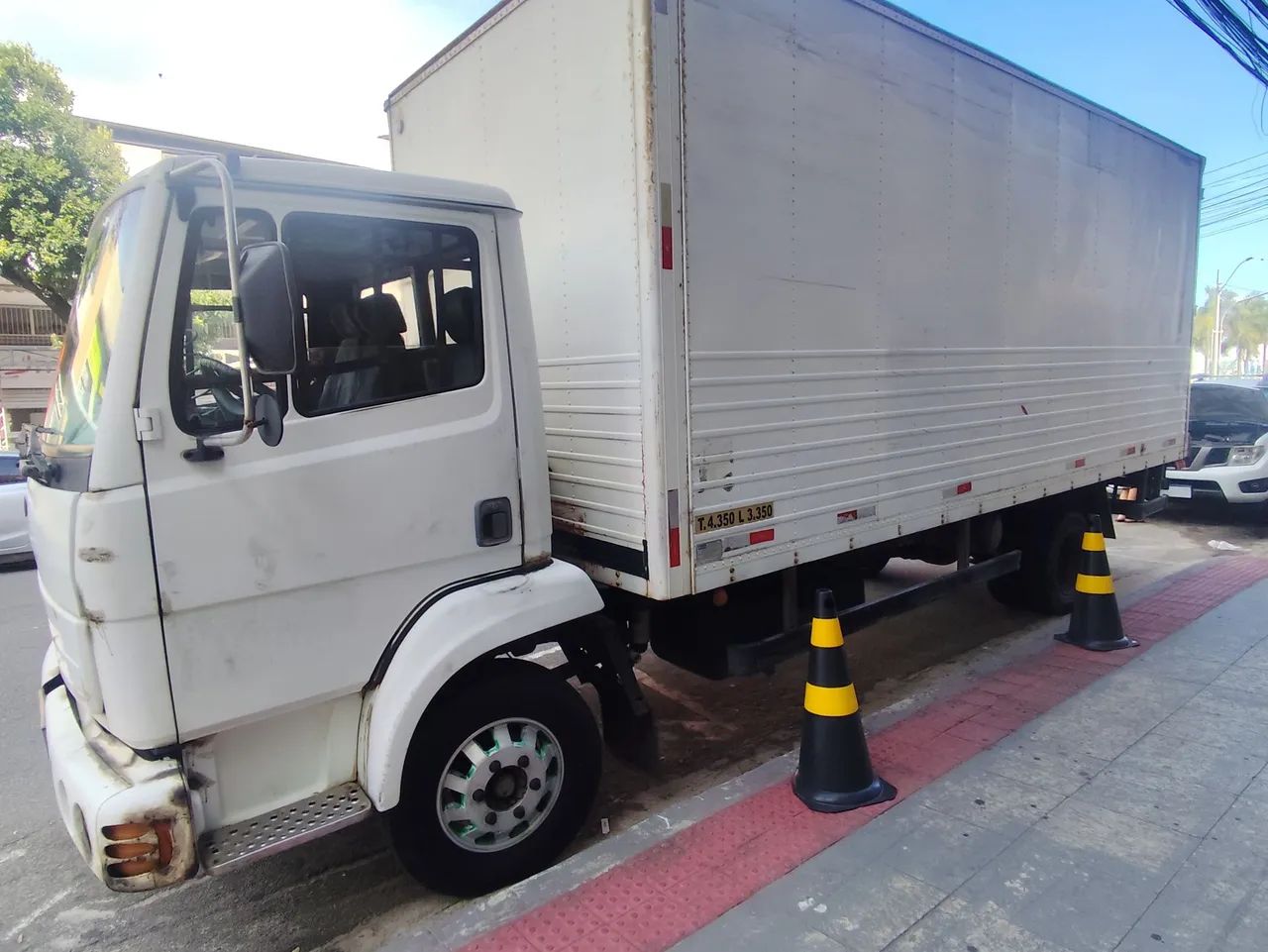 Vendo caminhão MB712C - Foto 2