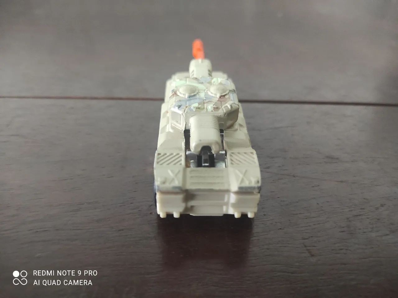 Hot Wheels Tanque Invader 2005 Mainline  - Foto 3