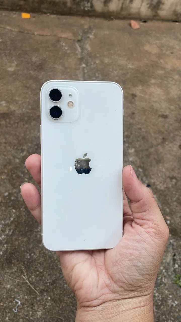 iPhone 12 