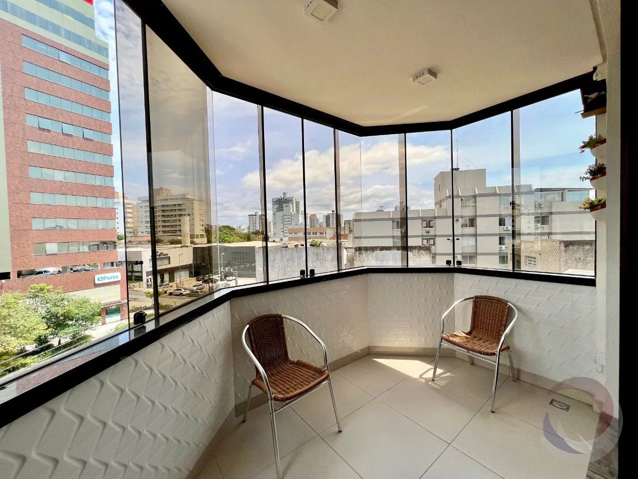 Apartamento de 3 dorms no bairro Estreito - Foto 2