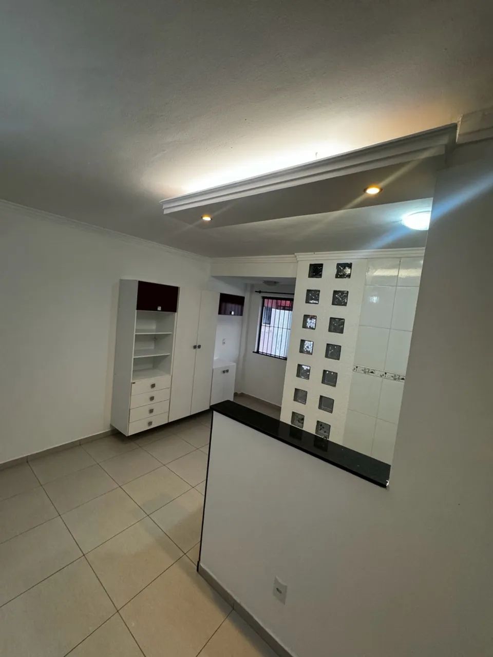 Apartamento de 2 quartos semi mobiliado 
