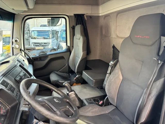 VW 19.360 CONSTELLATION 4X2 2023 - Foto 5