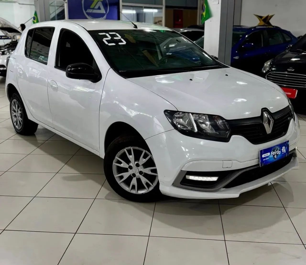 Renault Sandero 2023