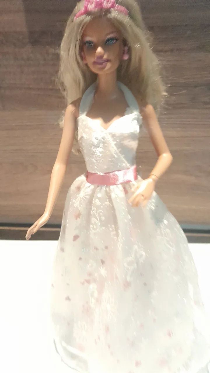 Barbie Noiva Mattel 2012 - Foto 2
