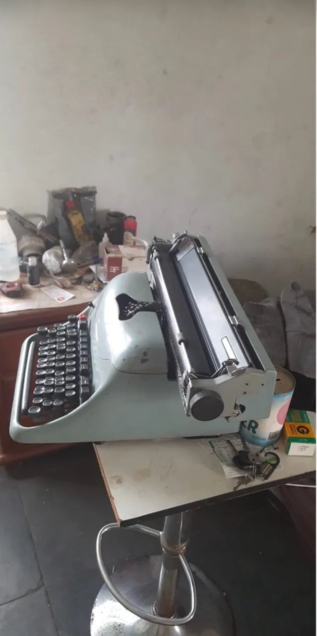 Máquina de escrever  - Foto 3