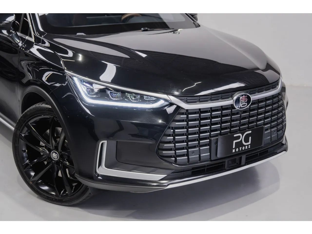 BYD Tan EV 4X4 (elétrico) 2023 - Foto 2