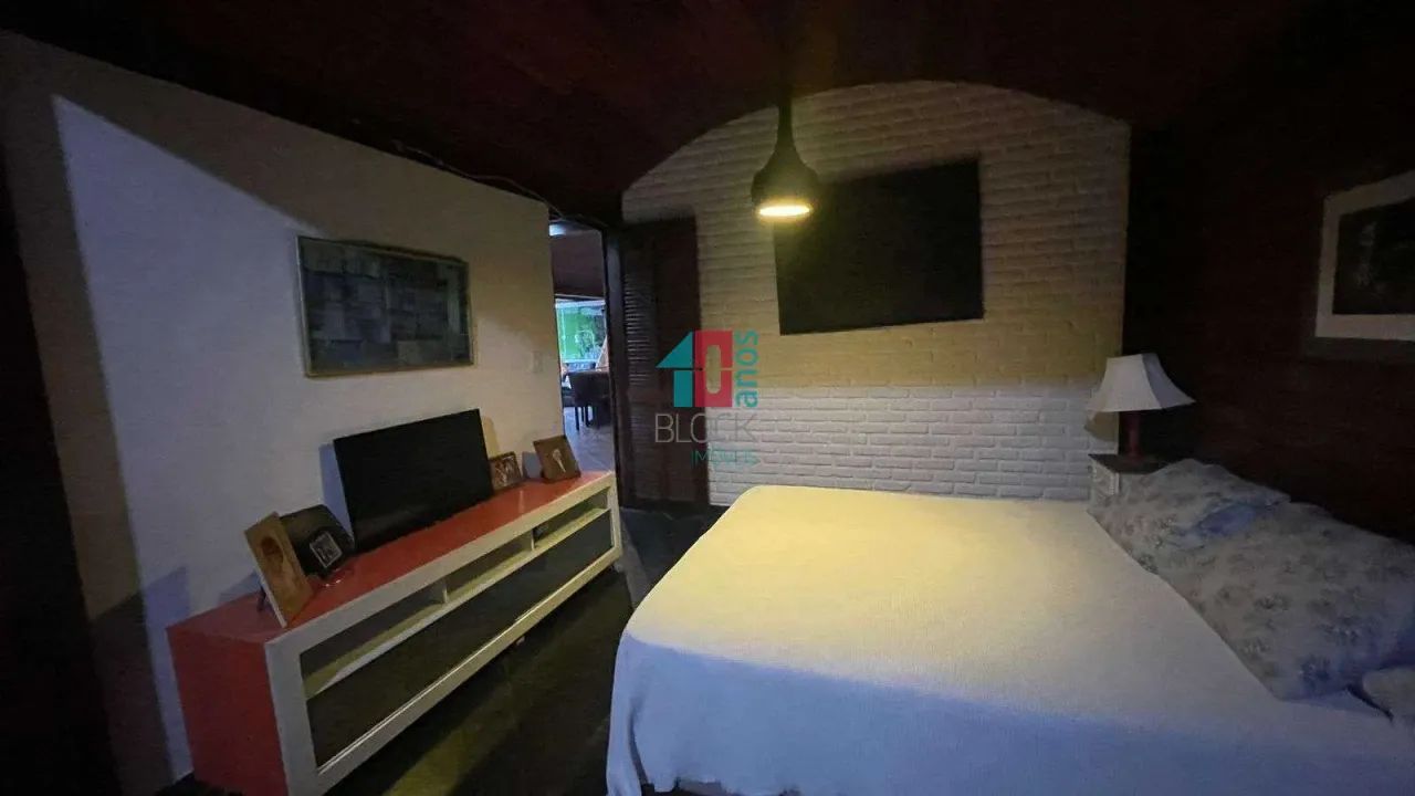 Cosme Velho | Casa de Rua 7 quartos, sendo 3 suites - Foto 11