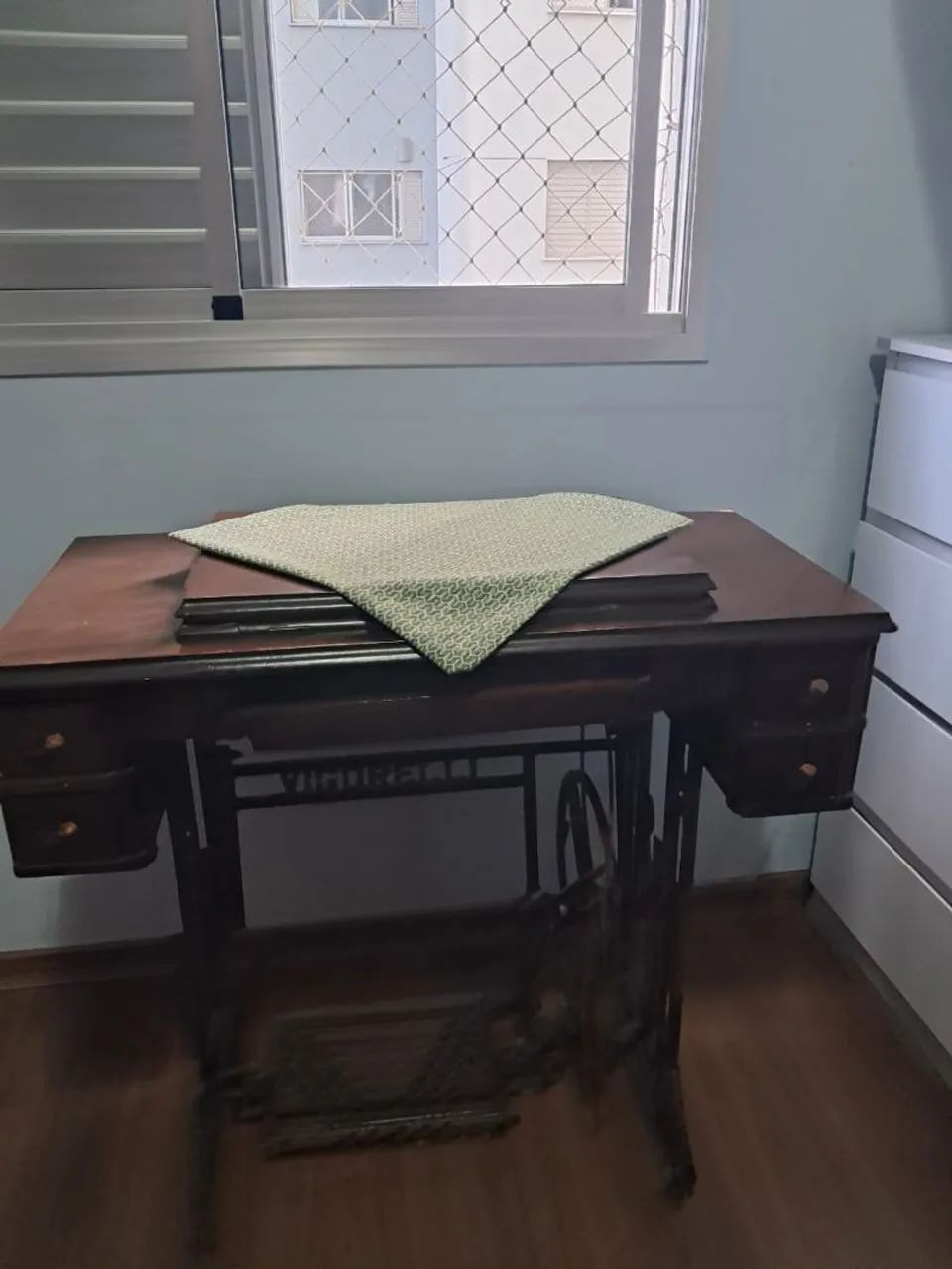 Máquina de Costura Vigorelli Antiga - Foto 2