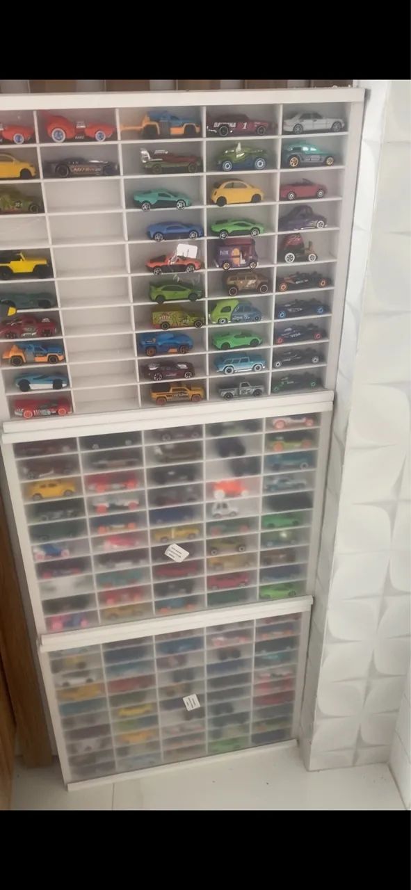 LEGOS & HOTWHEELS 