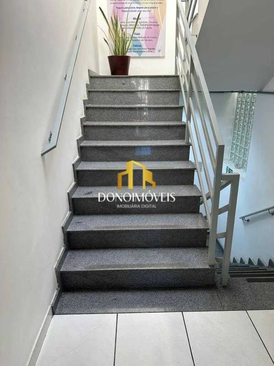Prédio Comercial na Vila Euclides SBC | 709 m² | 3 Pavimentos | 4 Vagas - Foto 4