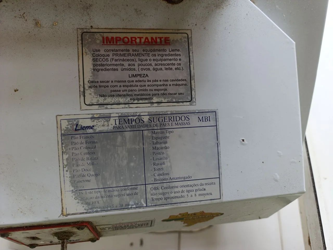 Vendo Massadeira/Mexedeira 220v - Foto 4