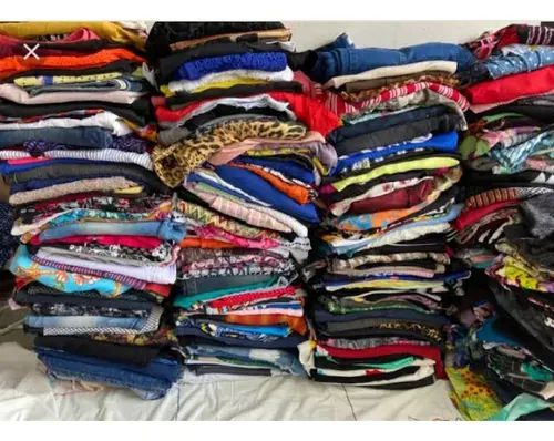 Lote de Roupas loja