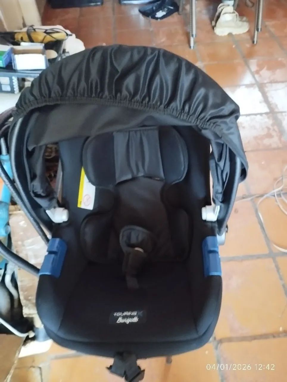 Vendo bebê conforto