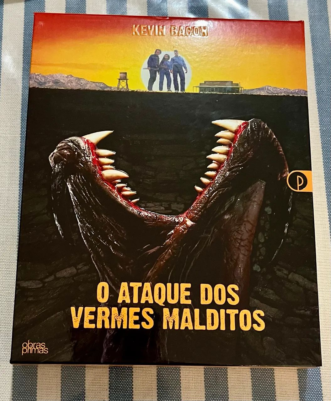 Bluray O ataque dos Vermes Malditos