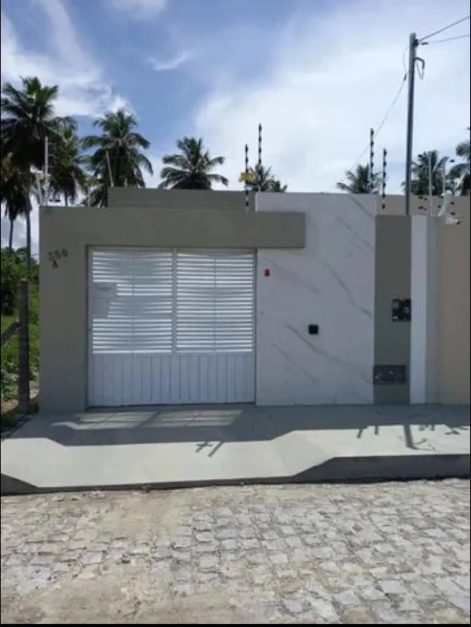 - Casa no Araçagi 