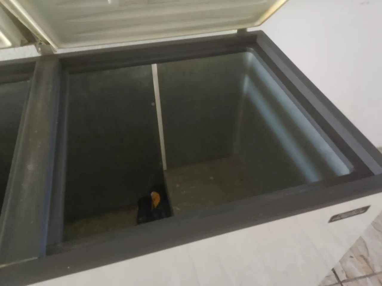 Vendo Freezer 