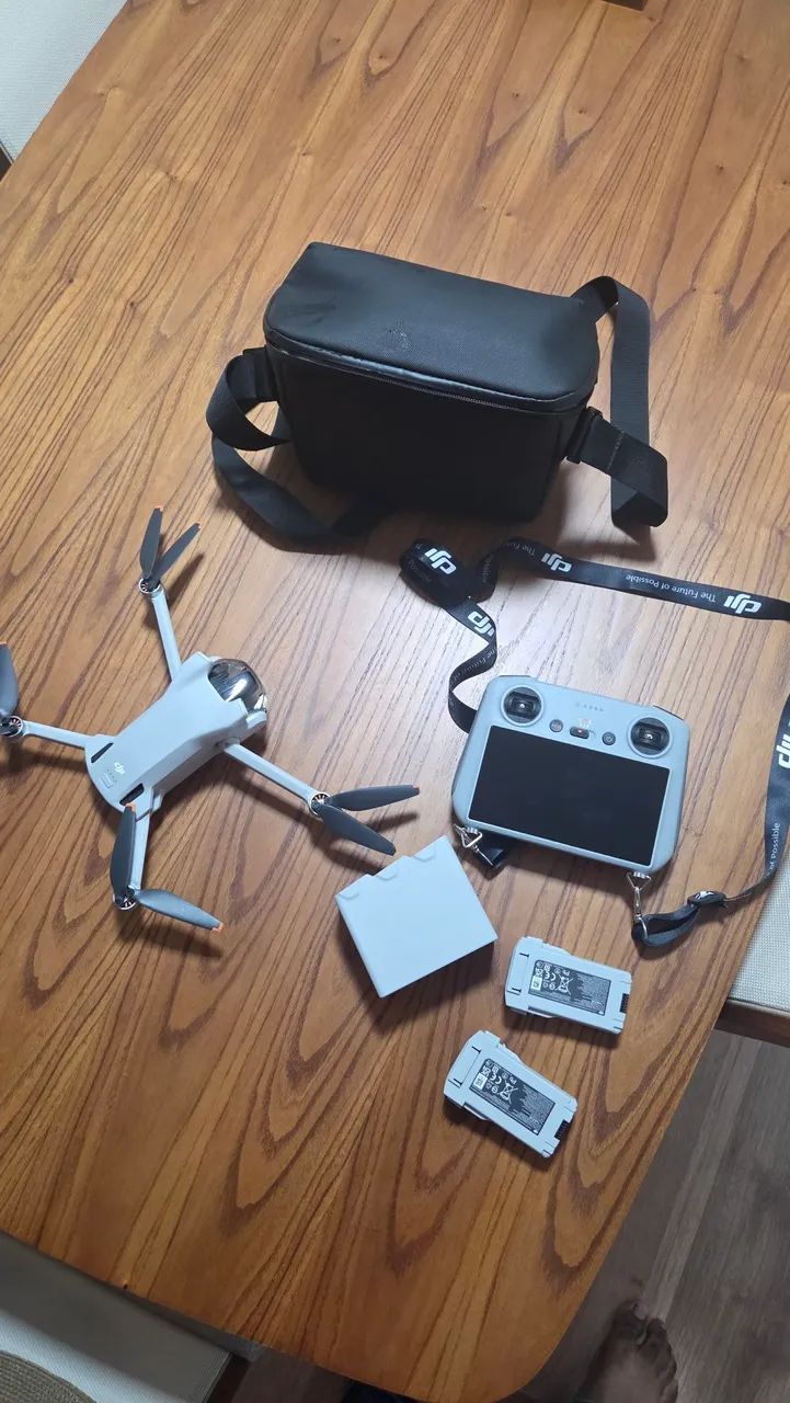DJI Mini 3  Completo + 3 Baterias (2 Plus) + Filtros ND + Tela RC (Impecável) Homologado!