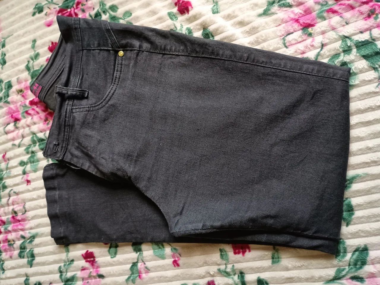 Shorts jeans e calça jeans feminina  - Foto 4