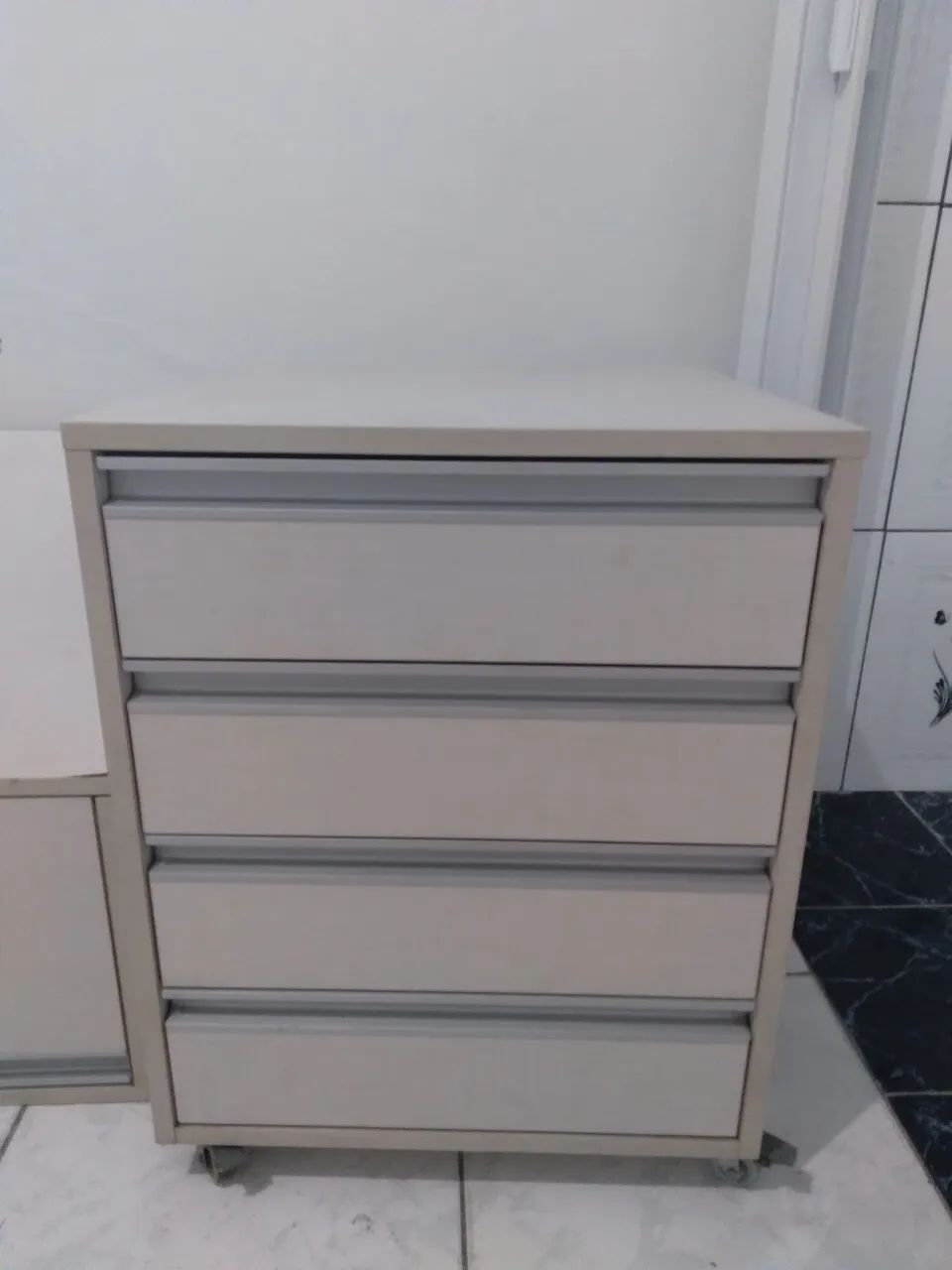 Home office424794996301506562