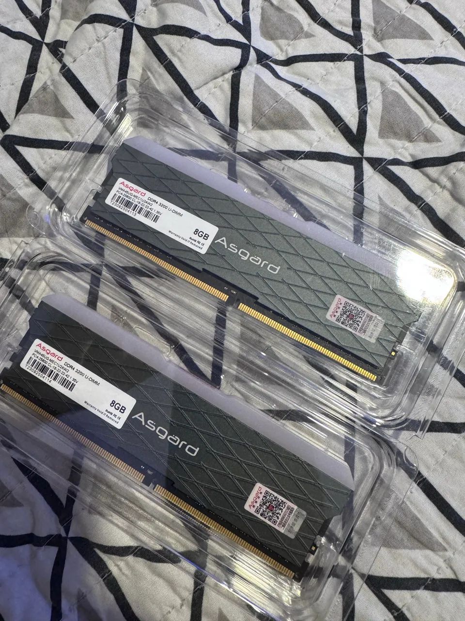 Memória Asgard RGB DDR4