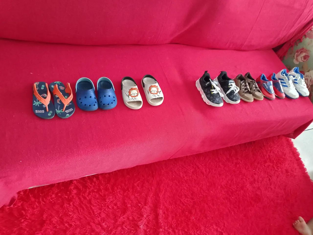 12 Pares de sapatos Menino 