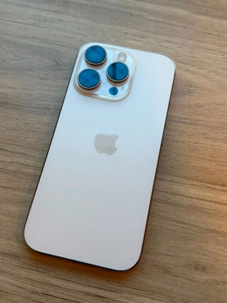 Iphone 16 pro 512 gb 92% bateria - Foto 3