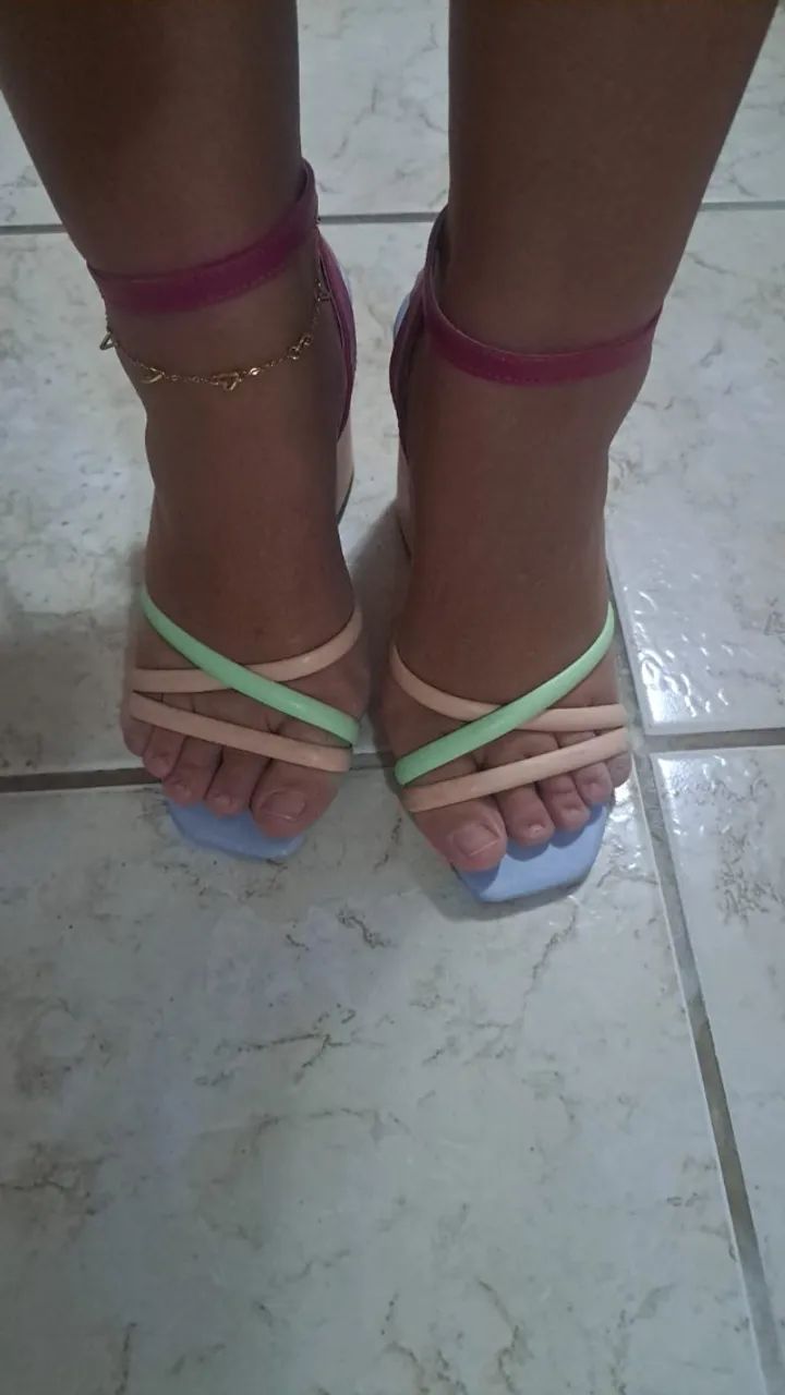 Sandália de Salto - Foto 2
