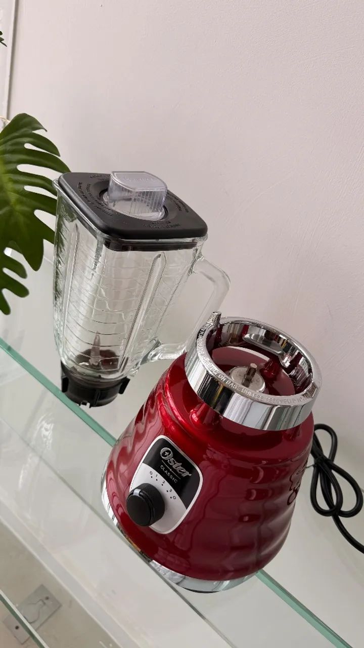 Liquidificador Oster Vermelho de Vidro - Ótimo Estado - Foto 4
