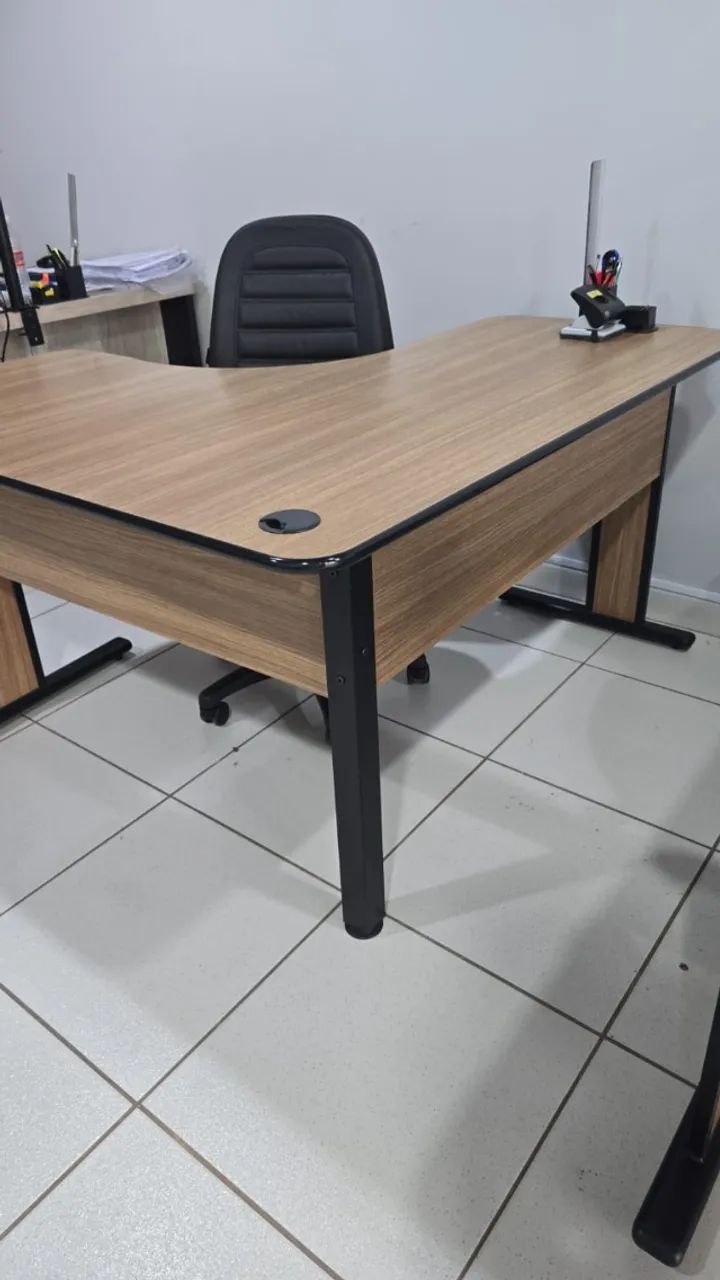 MESA PARA ESCRITORIO - Foto 4