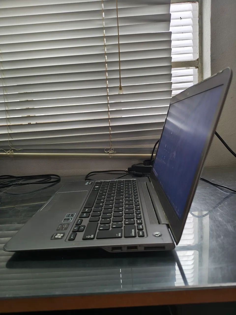 Ultrabook Samsung Intel i3 4GB Ram SSD 120GB  - Foto 5
