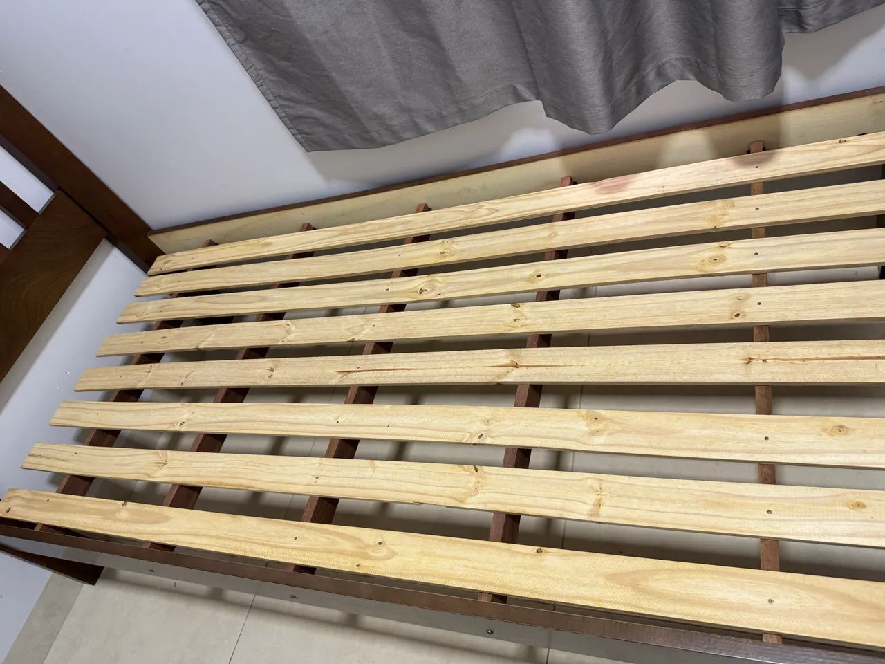 Cama solteiro madeira - Foto 4