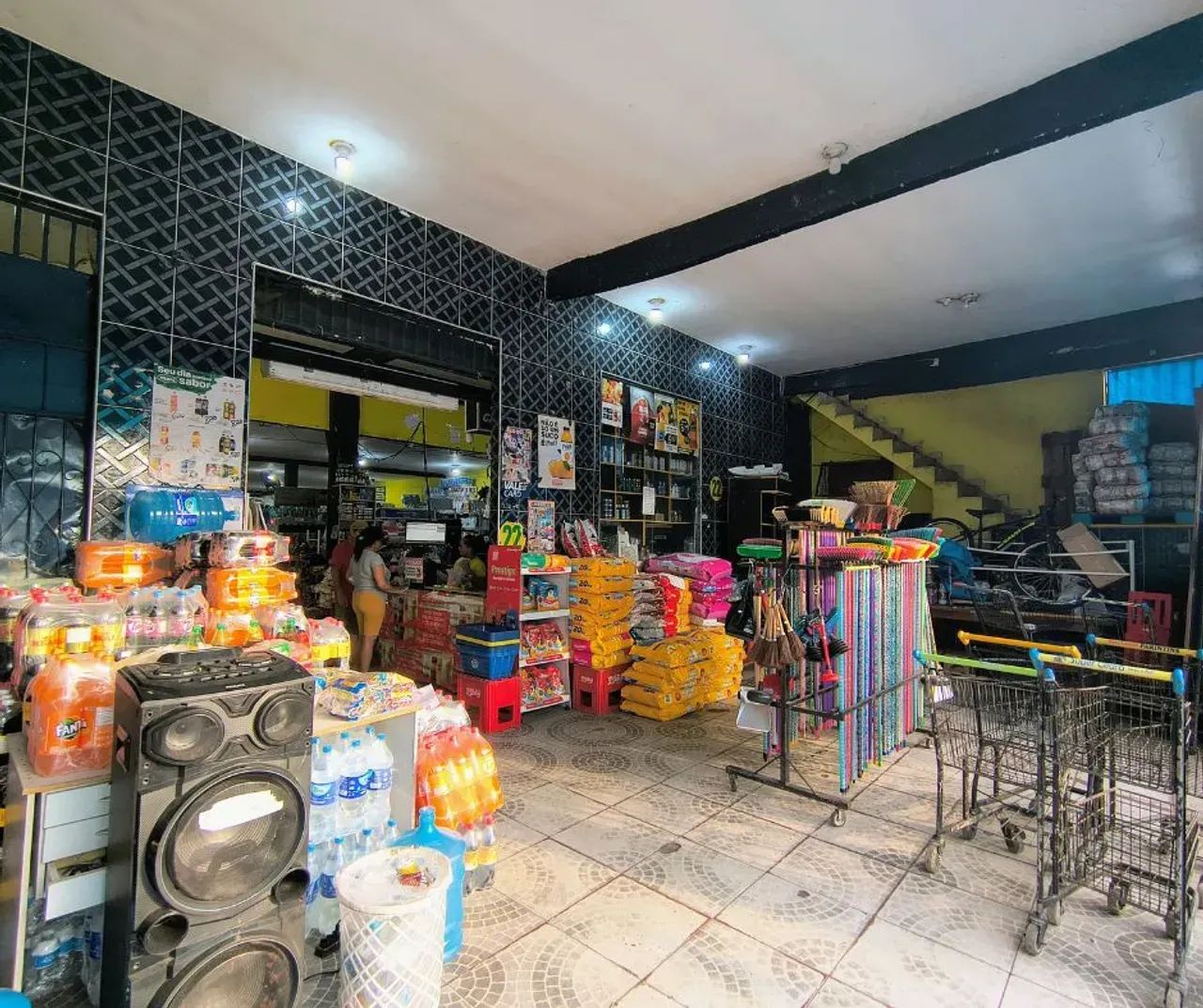 Prédio Comercial na Feira do Campos Sales + Casa com 4 quartos, sendo 2 suítes. - Foto 3