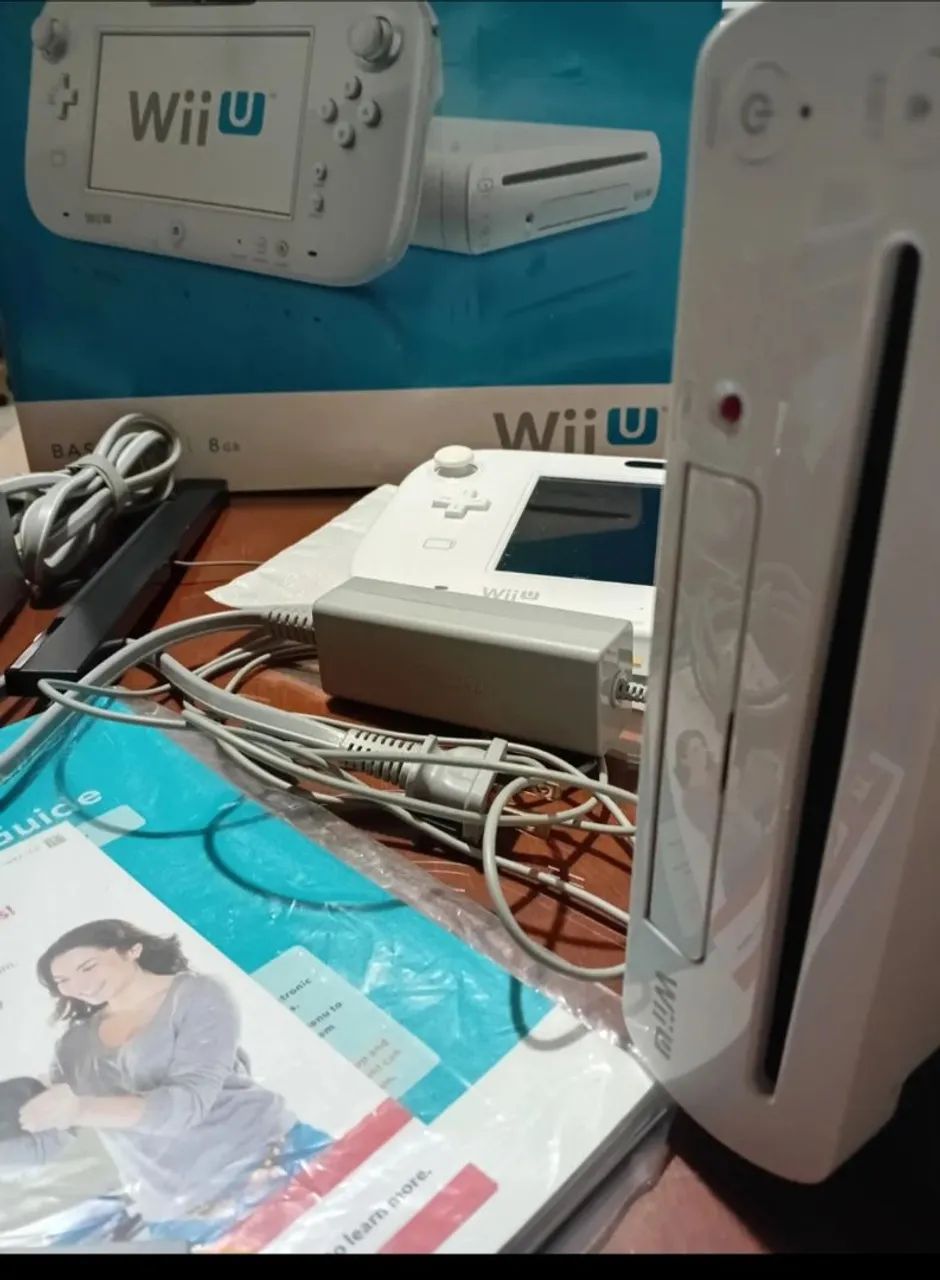 Nintendo Wii u branco desbloqueado + HD de 1TB lotado de jogos1TB 