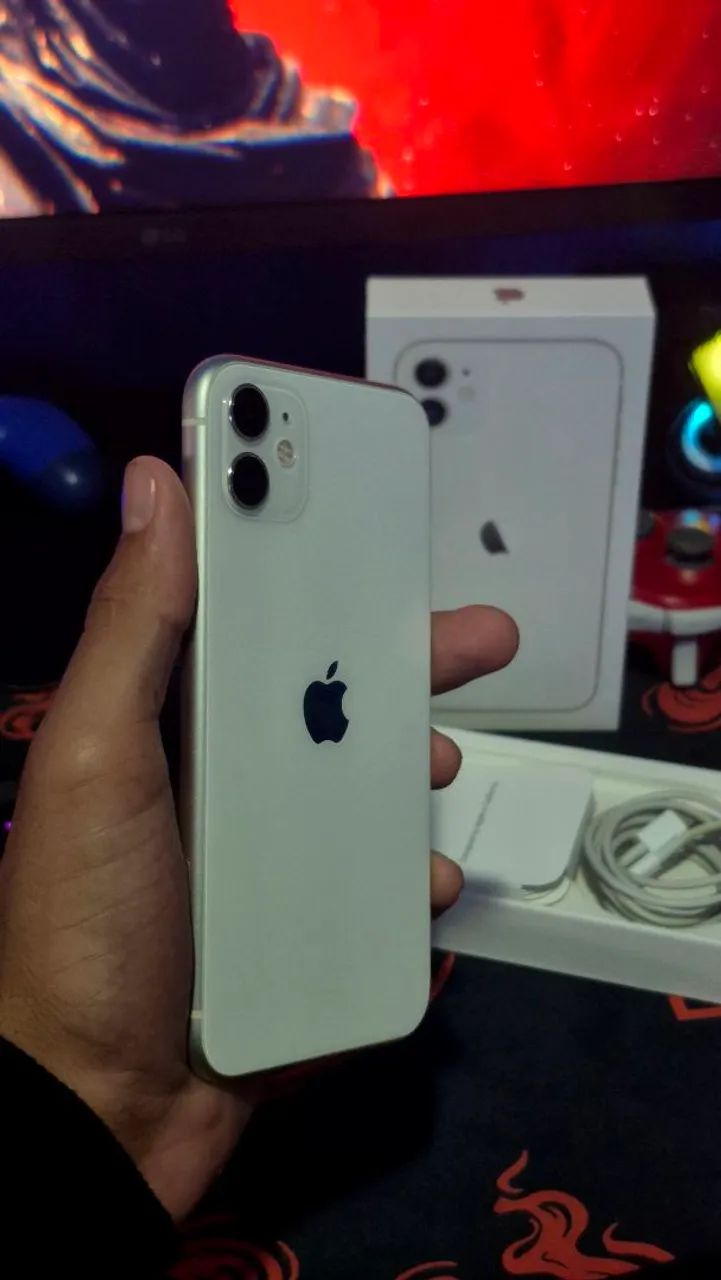 iPhone 11 64GB - Impecável? - Foto 2