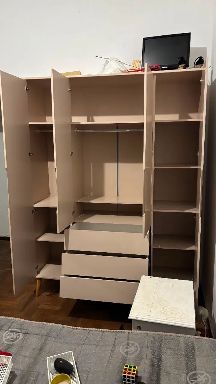 Guarda Roupa 4 Portas
