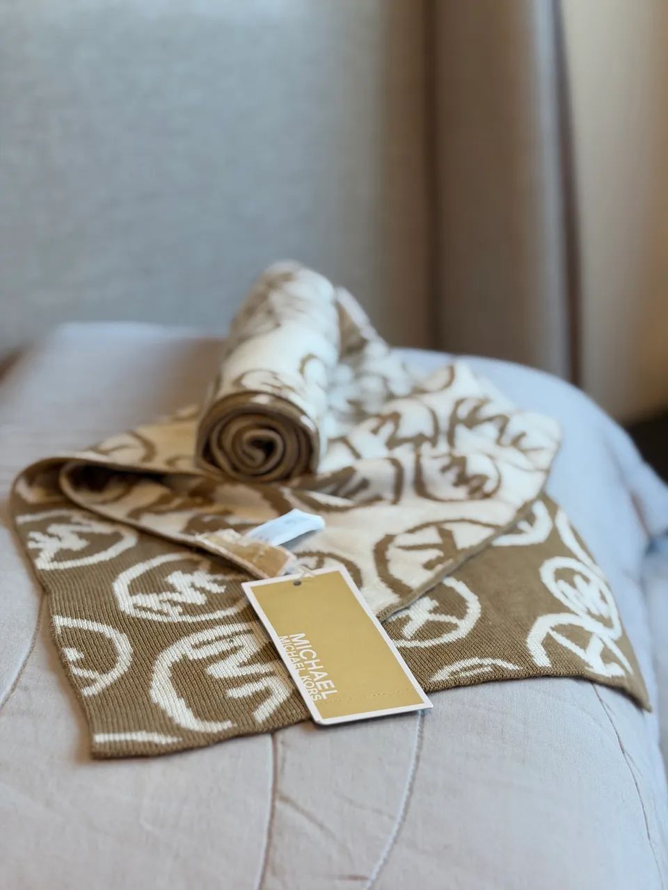 Cachecol Michael Kors Original Novo Com Etiqueta - Importado