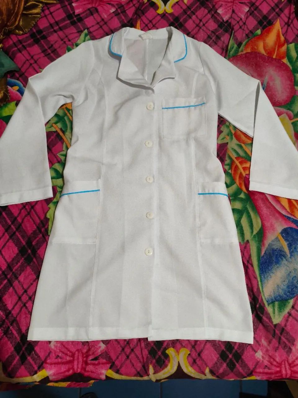 Jaleco feminino USADO