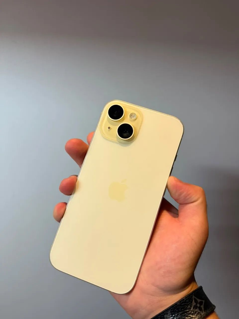 iPhone 15 128gb 