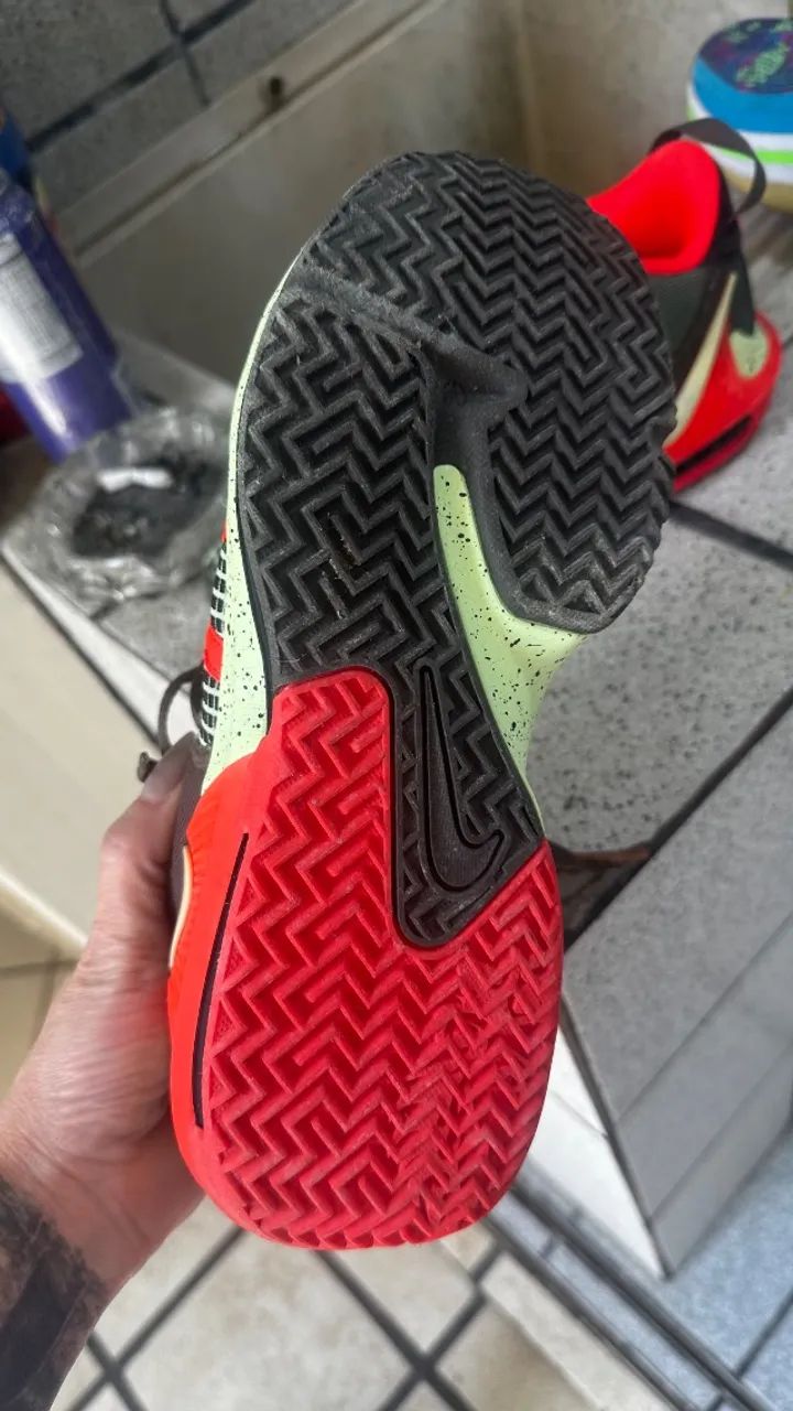 Tenis