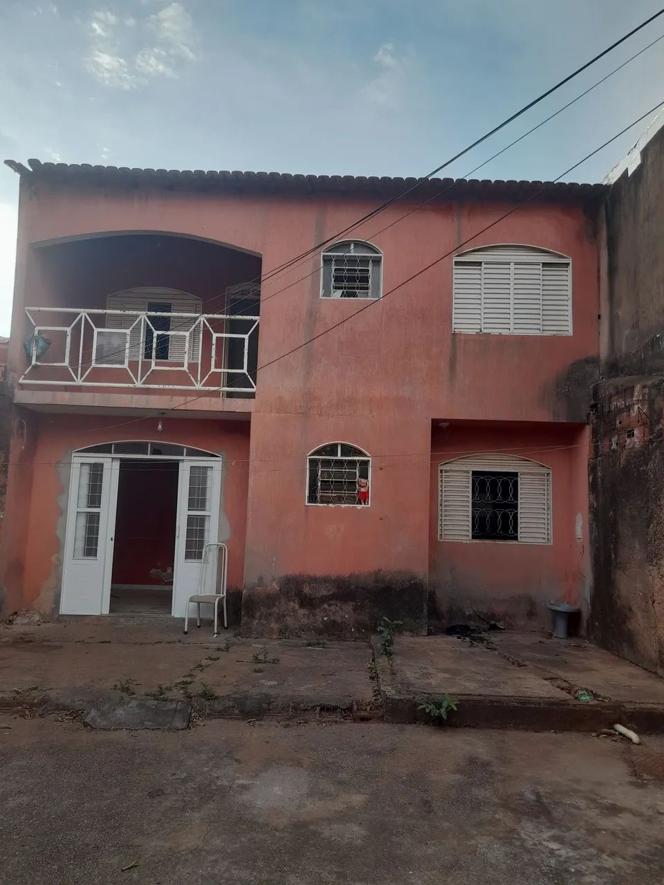 Vendo duas casas na mesma rua 