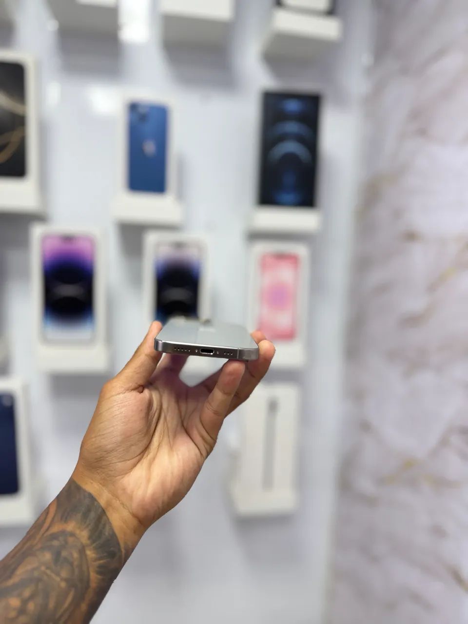 IPHONE 16 PRO 128GB NATURAL - Foto 4