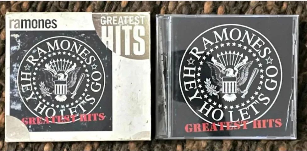 RAMONES CD GREATEST HITS CAPA DUPLA IMPORTADA ACEITO OLX PAY - Foto 3
