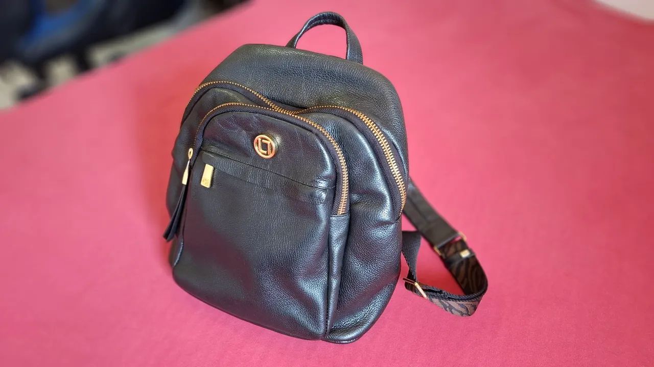 Mochila original Luz da Lua Couro Legítimo Estado de novo