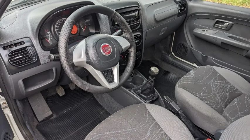 Fiat Strada Working Hard 1.4 Fire Flex 8V CS 2017 - Foto 3