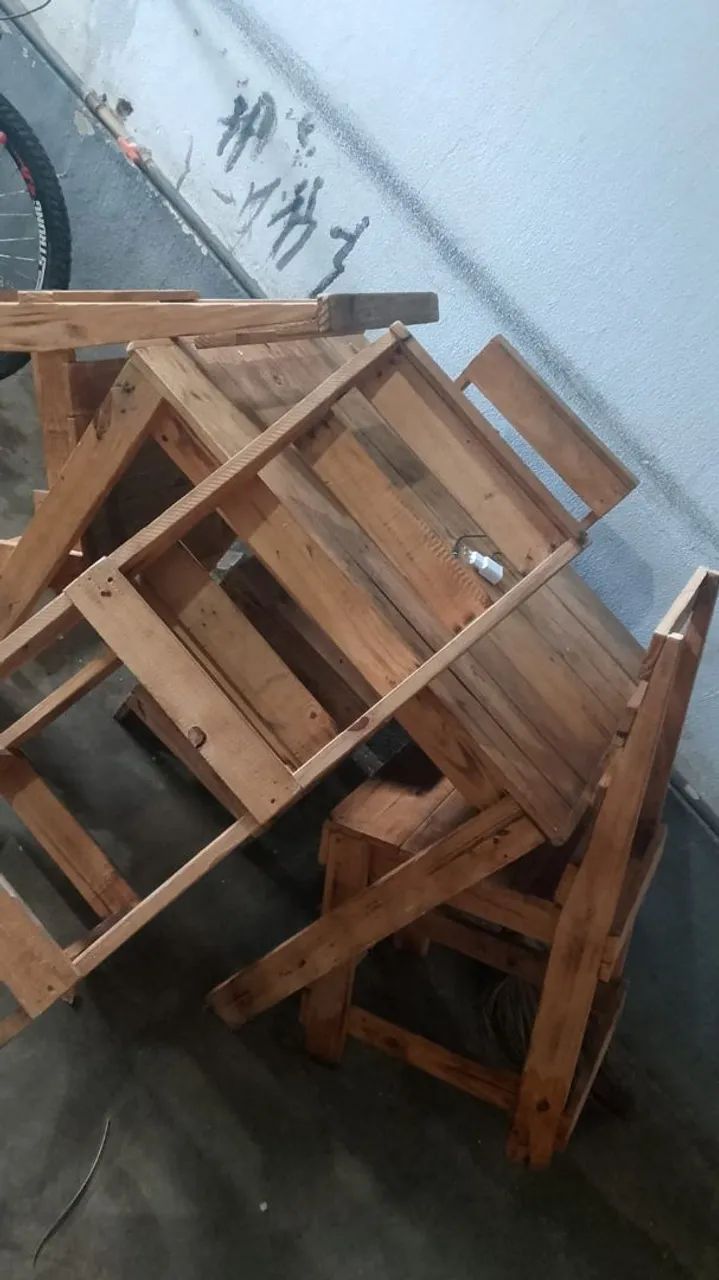 Balcão e jogo de mesa