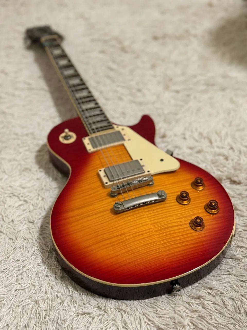 GUITARRA EPIPHONE LES PAUL STANDARD + SOFT CASE - Foto 2