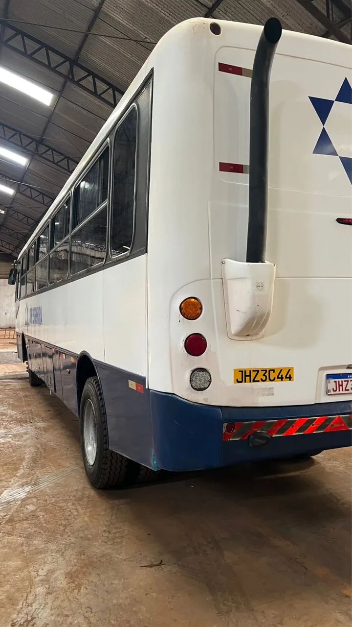 Vendo esse ônibus Mercedes  - Foto 3